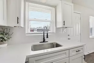 758 Demorest Rd, Columbus, OH 43204 - Photo 8