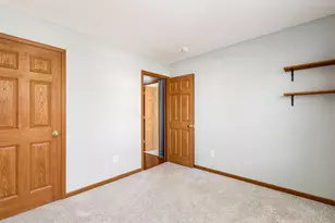 3731 Grimes Dr, Columbus, OH 43204 - Photo 28