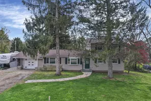 2021 Rainbow Dr NE, Lancaster, OH 43130 - Photo 4