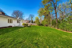 1490 Pemberton Dr, Columbus, OH 43221 - Photo 56