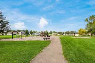 3710 Newell Dr, Columbus, OH 43228 - Photo 42