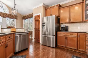 7441 Cody Ln, Delaware, OH 43015 - Photo 10