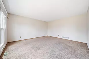 1434 River Trail Dr, Grove City, OH 43123 - Photo 16