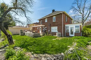 1942 Bedford Rd, Upper Arlington, OH 43212 - Photo 24