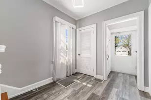 1942 Bedford Rd, Upper Arlington, OH 43212 - Photo 22