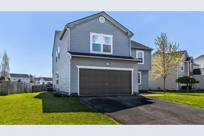 349 Evergreen Circle, Pickerington, OH 43147 - Photo 2