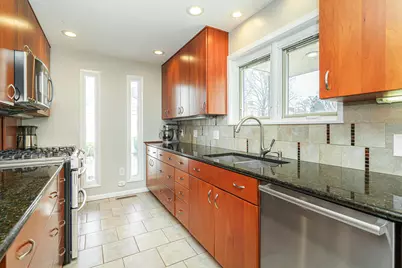 55 S Merkle Road, Columbus, OH 43209 - Photo 8