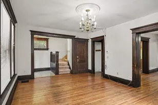 347 E 12th Ave, Columbus, OH 43201 - Photo 6