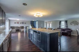 5726 Countrie View Ct, Galloway, OH 43119 - Photo 4