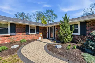 7766 Candlewood Ln, Columbus, OH 43235 - Photo 2