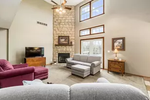 8085 Dorsey Mill Rd SE, Heath, OH 43056 - Photo 18