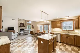 8085 Dorsey Mill Rd SE, Heath, OH 43056 - Photo 14