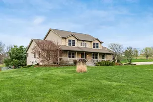 8085 Dorsey Mill Rd SE, Heath, OH 43056 - Photo 2