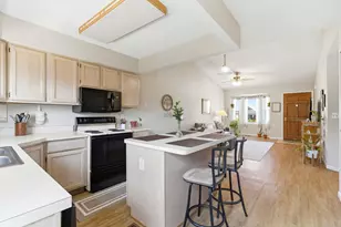 5801 Thada Ln, Columbus, OH 43229 - Photo 12