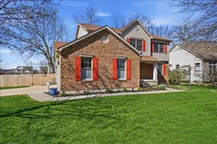 1829 Deer Crossing Dr, Marysville, OH 43040 - Photo 2
