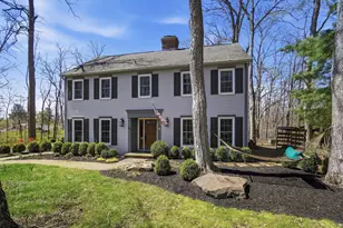 19 Beechtree Ln, Granville, OH 43023 - Photo 2