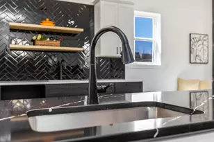 1198 E Rich St, Columbus, OH 43205 - Photo 16