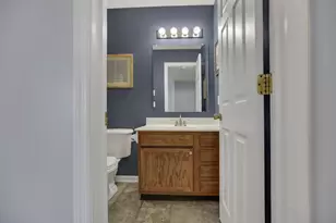 7850 Worthington Trace Ln, Columbus, OH 43085 - Photo 40