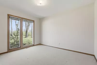 1050 S Sunbury Road, Westerville, OH 43081 - Photo 32