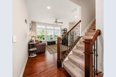 3836 Saint Malo Way, Columbus, OH 43221 - Photo 12