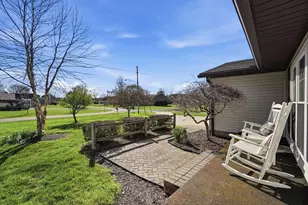 101 Resonant Dr NE, Newark, OH 43055 - Photo 4