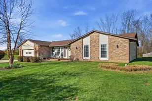 101 Resonant Dr NE, Newark, OH 43055 - Photo 2