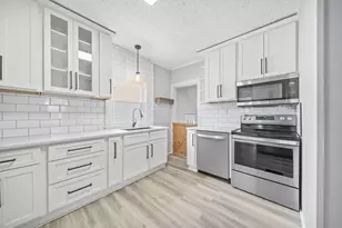 283 E Walnut St, Marion, OH 43302 - Photo 8