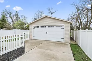 283 E Walnut St, Marion, OH 43302 - Photo 52