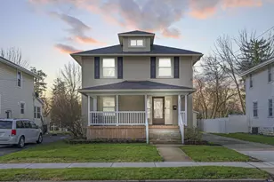 283 E Walnut St, Marion, OH 43302 - Photo 2