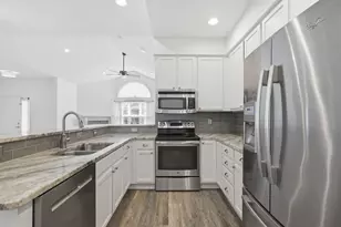 8050 Flint Run Pl, Columbus, OH 43235 - Photo 12