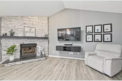 637 Ridenour Road, Columbus, OH 43230 - Photo 6