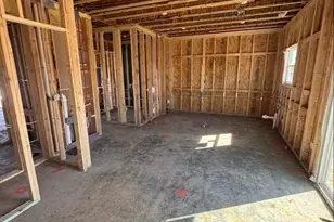 328 Dylan Dr, Bellefontaine, OH 43311 - Photo 6