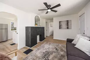 2227 Homestead Dr, Columbus, OH 43211 - Photo 4