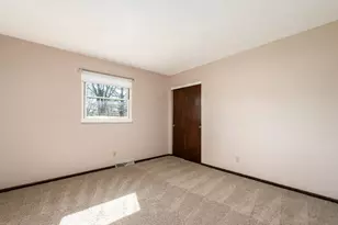 1975 Surrey Rd, Blacklick, OH 43004 - Photo 34