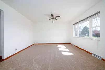 137 Mountview Court, Mount Sterling, OH 43143 - Photo 2