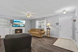 1120 Devlin Ct, Columbus, OH 43228 - Photo 10