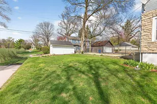 288 W Orchard Ln, Columbus, OH 43214 - Photo 8