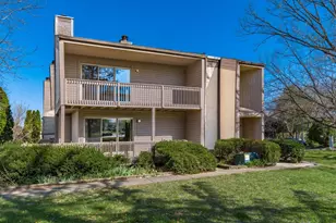 3230 Donalda Ct, Columbus, OH 43231 - Photo 4