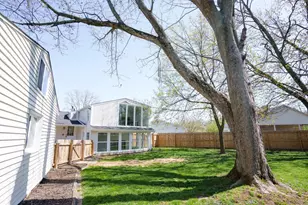 2027 Shawbury Ct W, Columbus, OH 43229 - Photo 32