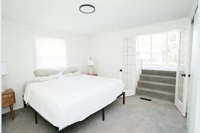 2027 Shawbury Court W, Columbus, OH 43229 - Photo 12