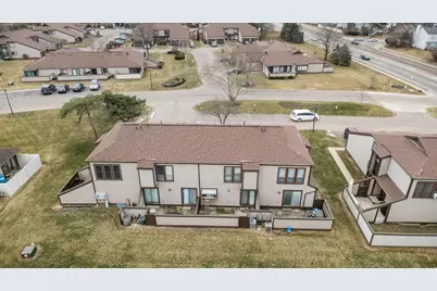 5260 Westbury Drive #14A, Columbus, OH 43228 - Photo 4