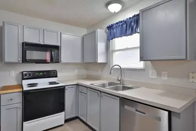 3025 Representation Terrace, Columbus, OH 43207 - Photo 14