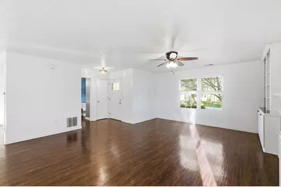 126 Bartlett Street, Delaware, OH 43015 - Photo 4