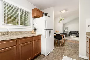 880 Faculty Dr, Columbus, OH 43221 - Photo 10