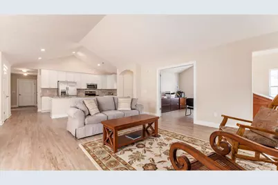 109 Narragansett Drive, Buckeye Lake, OH 43008 - Photo 24