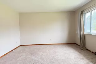 4979 Godown Rd, Columbus, OH 43220 - Photo 4