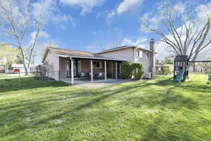 393 7 Pines Dr, Pickerington, OH 43147 - Photo 30