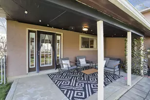 393 7 Pines Dr, Pickerington, OH 43147 - Photo 28