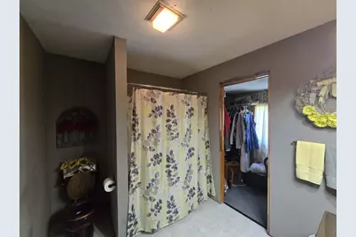 903 S Hinde Street #33, Washington Court House, OH 43160 - Photo 4