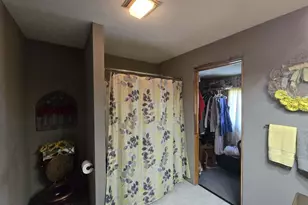 903 S Hinde St, Washington Court House, OH 43160 - Photo 4